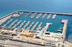 40 x 10 Meter Ligplaats Vilanova I La Geltru Jachthaven