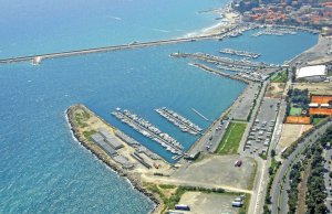 50 x 10 Meter Ligplaats Porto di Imperia Jachthaven