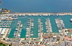 22 x 6.5 Meter Ligplaats Santa Eulalia Jachthaven