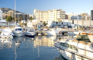 6 x 2.5 Meter Ligplaats Puerto Deportivo Jachthaven La Bajadilla Te Koop