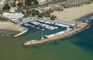 4 x 2 Meter Ligplaats Club Nàutic Salou Jachthaven Te Koop