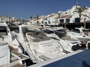 18 x 4.8 Meter Ligplaats Puerto Banus Te Koop (parking space included)