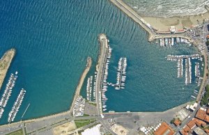 28.6 x 7 Meter Ligplaats Porto di Imperia Jachthaven Te Koop