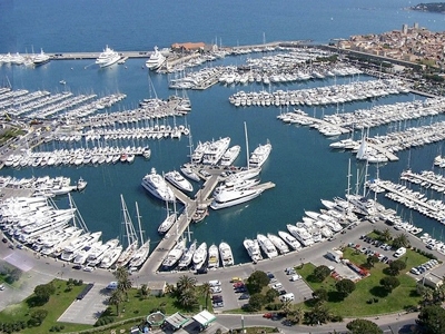 Club Nautico Punta Umbria Jachthaven - Ligplaatsen jachthaven