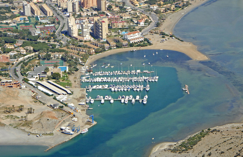 Club Náutico Dos Mares Jachthaven - Ligplaatsen jachthaven