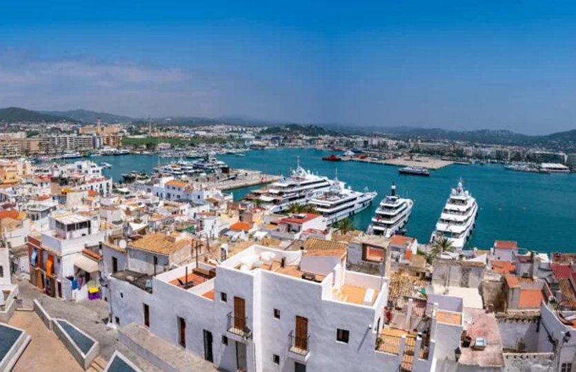 Jachthaven IGY, Ibiza centrum - Ligplaatsen in de jachthaven